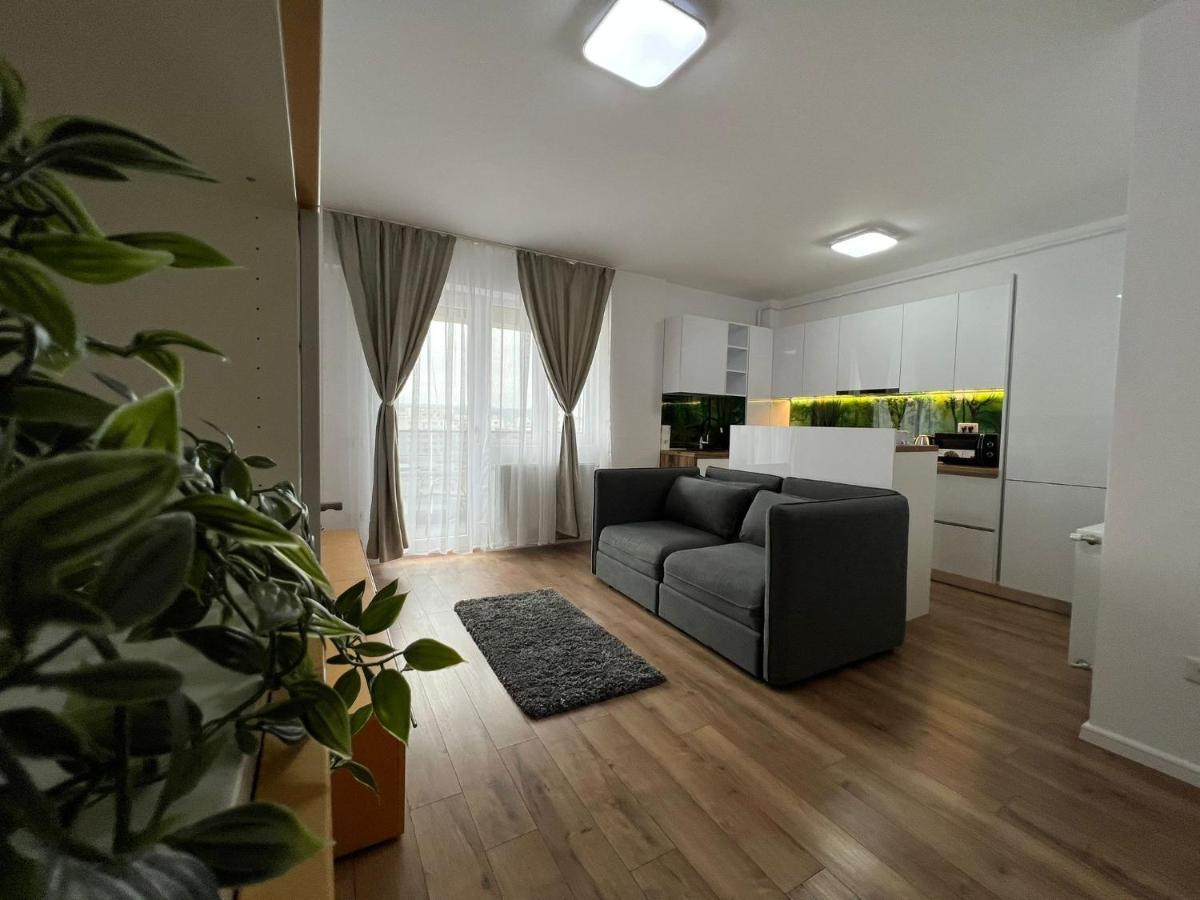 Perfect Host Palas 2 Rooms Iasi Eksteriør bilde