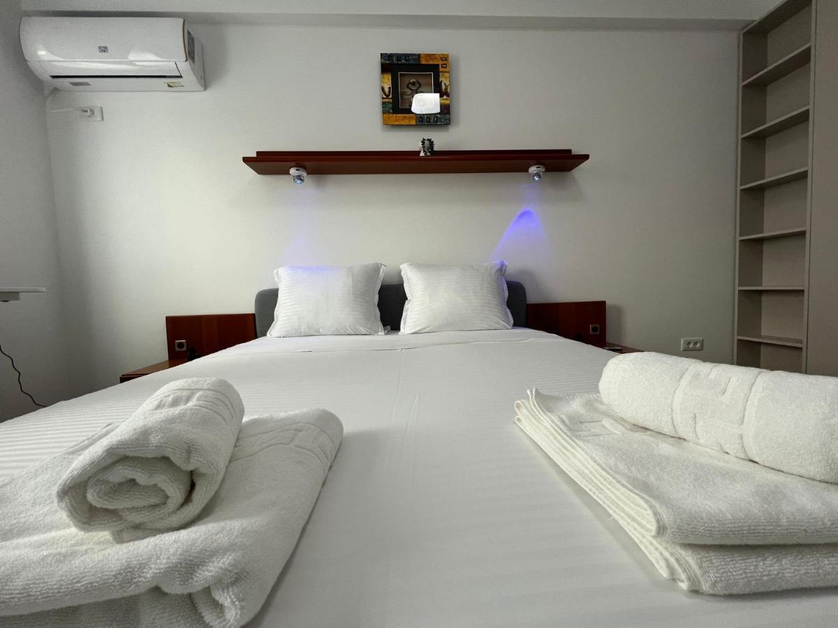 Perfect Host Palas 2 Rooms Iasi Eksteriør bilde