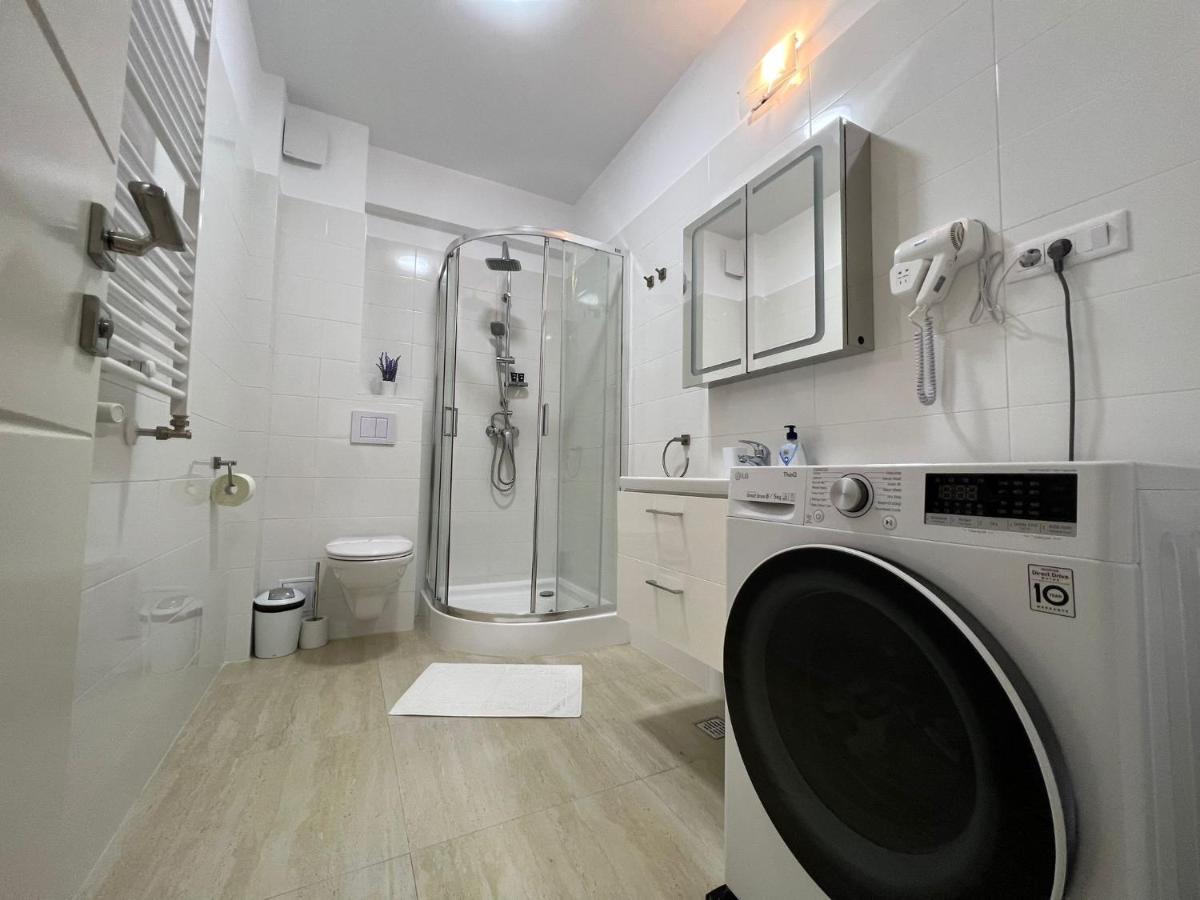 Perfect Host Palas 2 Rooms Iasi Eksteriør bilde